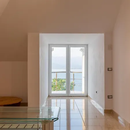 Villa The By Pikhost *