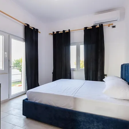 The By Pikhost Villa
